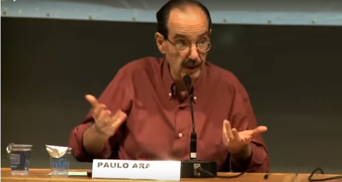 Conferência: Paulo Arantes