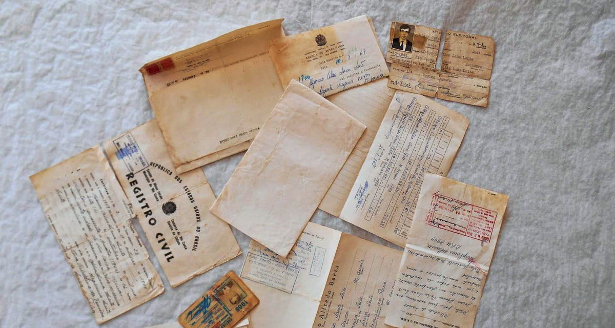 Documentos pessoais de Afonso Celso Lana Leite, resgatados e devolvidos, Juiz de Fora, MG (Divulgação / CNV-JF)