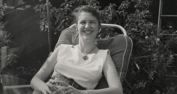 Sylvia Plath em Nova York, em junho de 1958 (Foto: Cortesia da Livraria Lilly, Universidade de Indiana, Bloomington, Indiana)
