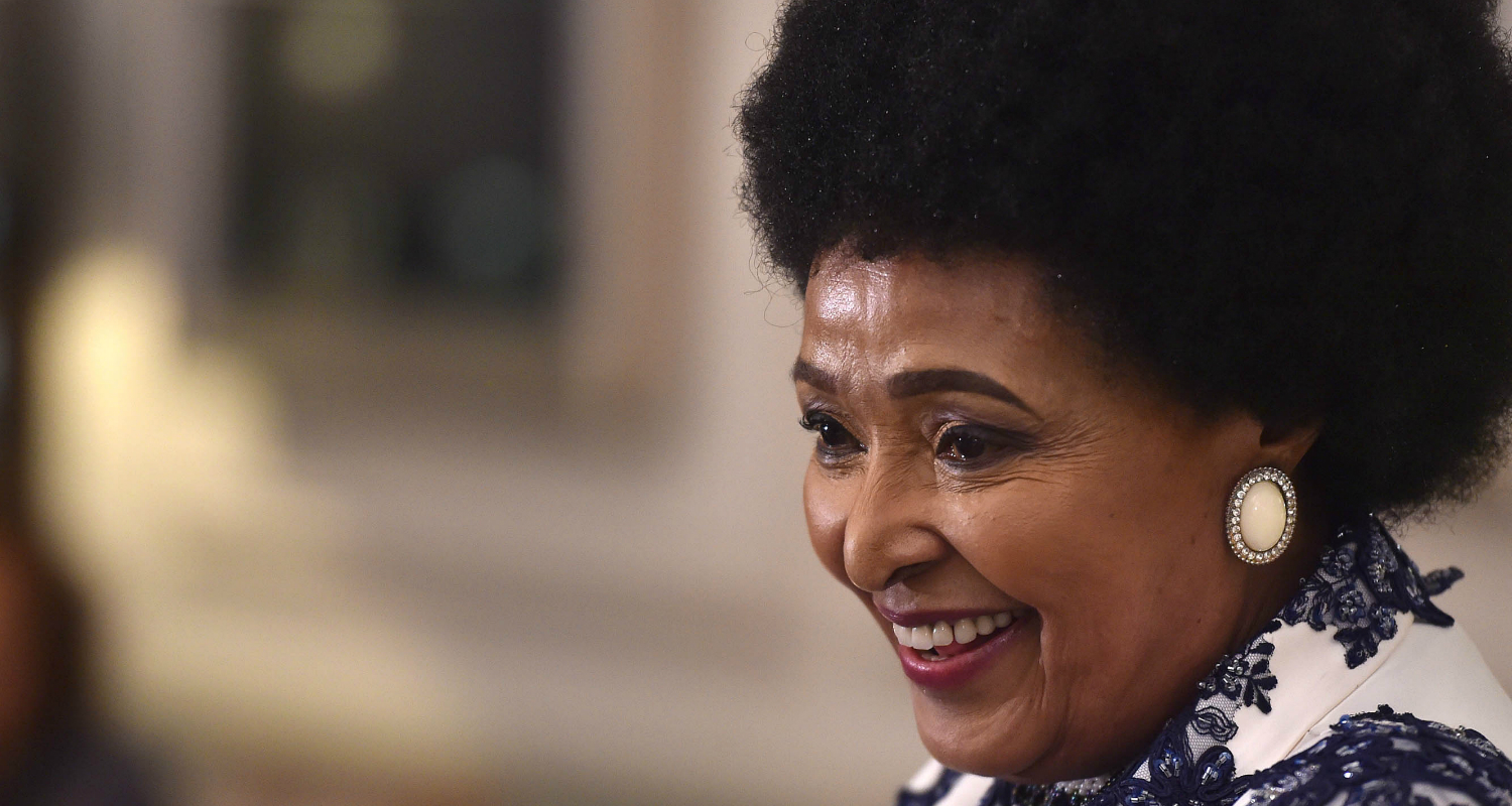 Morre Winnie Madikizela-Mandela, ativista contra o apartheid