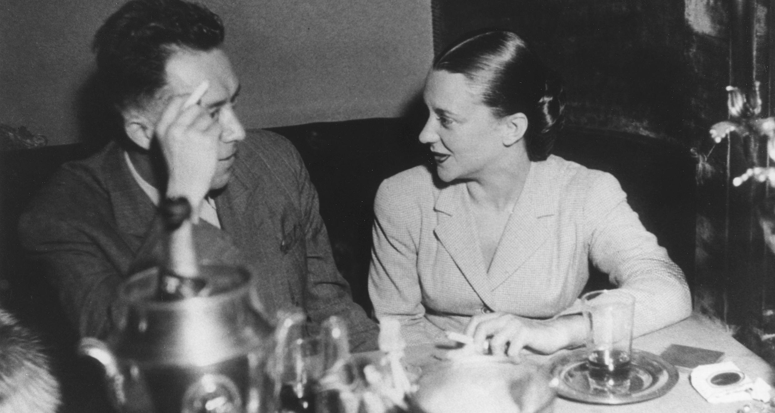 Camus e Casarès em Paris, no final da década de 1940