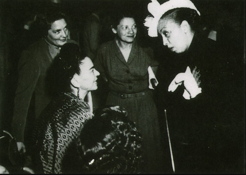 O único registro do encontro entre Frida Kahlo e Josephine Baker é uma fotografia de 1939