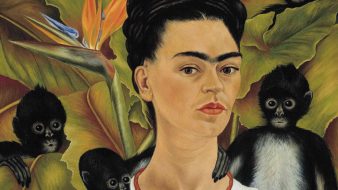 Frida Kahlo (1907-1954) foi uma pintora mexicana conhecida por seus autorretratos