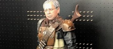 Estátua do ministro da economia do governo Bolsonaro, Paulo Guedes, caracterizado como personagem da franquia de filmes e séries Star Wars, em empresa de trading na avenida Faria Lima, em São Paulo (divulgação)